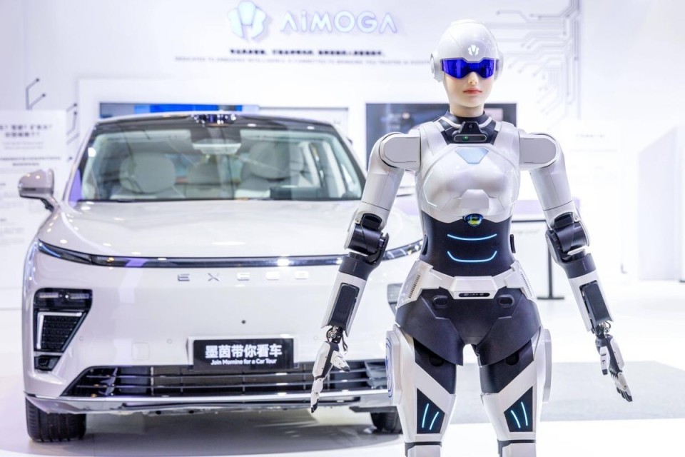 最后、最晚、最终 李想为“全球前三”定下倒计时，智能眼镜赛道迎来新变量